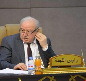 القانونية النيابية تتسلم مسودة قرار تجميد عدة مجالس محافظات