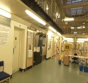 لندن تحبس أسانج في غوانتانامو بريطانيا أسوة بأبي قتادة