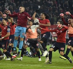 ليل يكتسح سان جيرمان بخماسية ويؤجل موعد تتويجه بـ