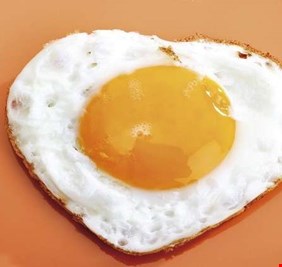 عالم روسي: تناول البيض ليس مثاليا لمرضى السكري