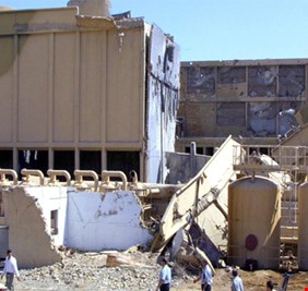 نائب: لو فكر أحد بدفن مخلفات كيميائية في البصرة فسندفنه حياً بدلاً عنها