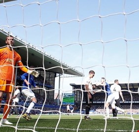 الإسباني دي خيا أضعف حارس في الدوري الإنجليزي في 2019