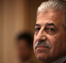 النجيفي يلوح بالانشقاق عن تحالف الإصلاح