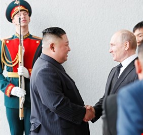 انطلاق القمة الروسية الكورية الشمالية في فلاديفستوك