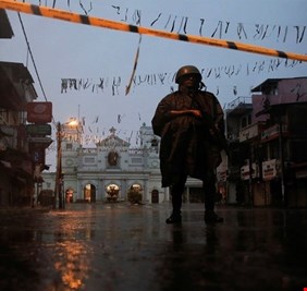 سريلانكا تدعو المساجد لعدم إقامة صلاة الجمعة