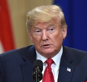 ترامب: على واشنطن وموسكو وبكين التخلي عن السلاح النووي