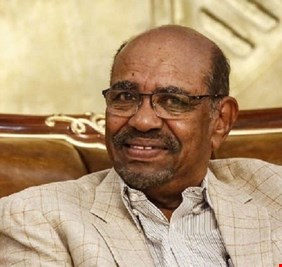 ما الذي أبكى البشير في محبسه؟