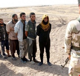 مسؤول في وزارة الدفاع العراقية: الدواعش المحتجزون لدى 