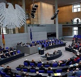البرلمان الألماني يتبنى قرارا لصالح إسرائيل