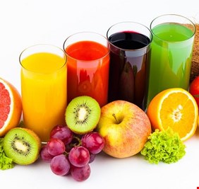 دراسة جديدة تحذر من تناول عصائر الفواكه بكثرة