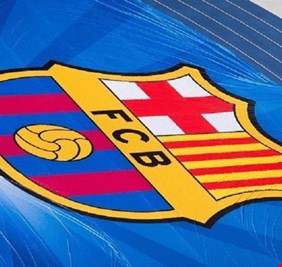 الكشف عن موعد تقديم برشلونة لنجمه الهولندي الجديد