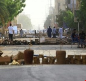 العسكري السوداني مستعد للتفاوض ويدعو لوقف العصيان المدني