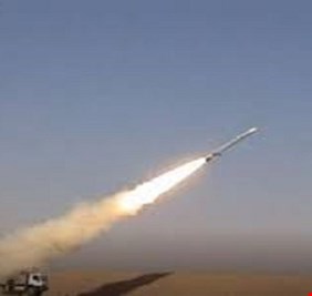 الحوثيون يعلنون استهدافهم مطار أبها السعودي بصاروخ كروز