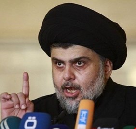 الصدر يطالب ثمانية من قياداته بتسليم انفسهم للجنة الجمع والتقصي خلال ثلاثة ايام والا سيطردون من التيار