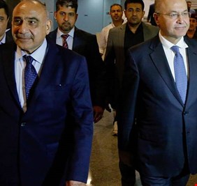 خبير قانوني: المادة 76 من الدستور تلزم رئيس الجمهورية باستبدال رئيس الوزراء بعد فشله باكمال الكابينة الوزارية