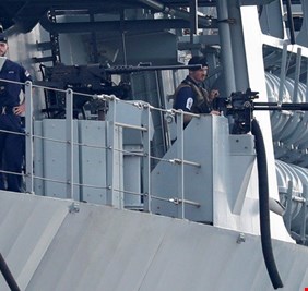 قوات بريطانية في مياه الخليج لحماية سفنها