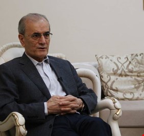 نجم الدين كريم يمارس حياته الطبيعية في اربيل.. وحركة التغيير تتسائل.. أين مجلس مكافحة الفساد؟