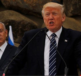 ترامب لنتنياهو: شكرا على اسمي في الجولان.. شرف كبير