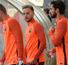 برشلونة يسابق الزمن للتخلص من 7 لاعبين