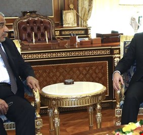 مصدر: بارزاني سيتوسط لدى بغداد بقضية نجم الدين كريم ويمهد لابن عمه   لزيارة العاصمة