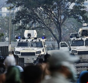 كاراكاس: إحباط محاولة انقلاب ومخطط لاغتيال الرئيس مادورو