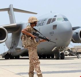 رويترز : الإمارات تخفض تواجدها العسكري في اليمن بالنظر لارتفاع حدة التوتر في الخليج