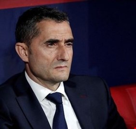 فالفيردي يمنح الأولوية لضم ظهير أيسر