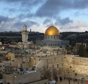 اليونيسكو ترفع مهد المسيح وتضم القدس القديمة للتراث المهدد بالخطر