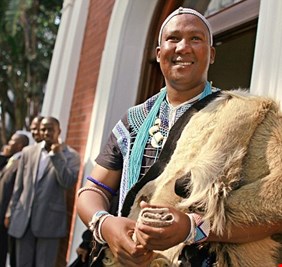 حفيد مانديلا: نظام الفصل العنصري لم ينجح في جنوب إفريقيا وسيفشل في فلسطين