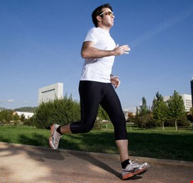 لماذا يُنصح بممارسة الرياضة في الوقت نفسه يوميا؟