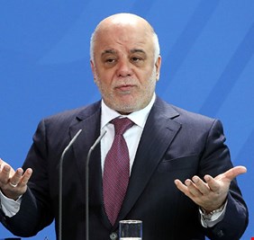 العبادي يخوض حراكًا سياسيًا للعودة إلى الحكم.. هكذا يتواصل مع السيستاني