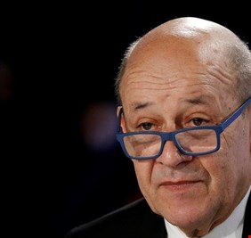 باريس تلوم طهران وواشنطن وتحذر مما لا يحمد عقباه