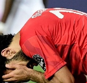 كلوب يستبعد محمد صلاح من قائمة ليفربول