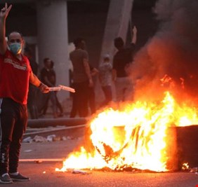 خلية الأزمة بالبصرة تعقد اجتماعا أمنيا بشأن التظاهرات بعد تلقيها معلومات استخبارية