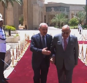 الكربولي يهاجم الحكومة مجدداً: تستقبل الرؤساء بـ “زفة”!