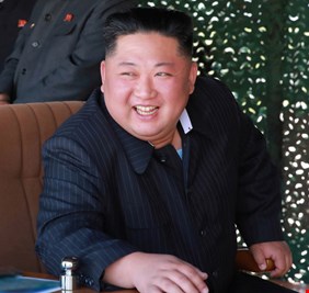 كيم جونغ أون يدلي بصوته في انتخابات نواب المجالس المحلية لكوريا الشمالية