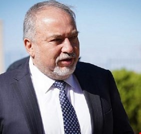 صحيفة تكشف عن قيام وزير الخارجية الاسرائيلي بزيارة “سرية” إلى كردستان