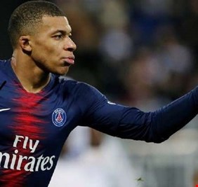 مبابي يصدم باريس سان جيرمان بقراره