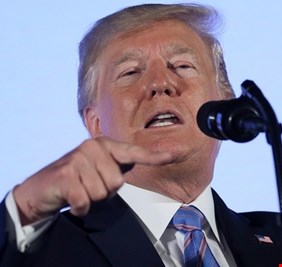 ترامب: لن نكون شرطيا في مضيق هرمز لحماية سفن السعودية والصين واليابان