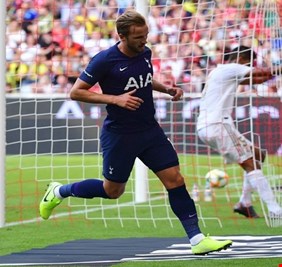 توتنهام يعمق جراح الريال بهزيمة جديدة