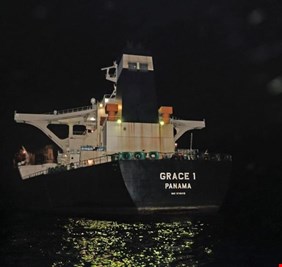 قبطان الناقلة الإيرانية المحتجزة يروى تفاصيل “مثيرة” عن الليلة “المرعبة”: لقد صدمت!