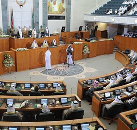 نائب يشن هجوماً لاذعاً على عضو بمجلس الامة الكويتي لسبب يتعلق بالجيش   العراقي