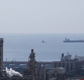 موقع إسرائيلي: اتصالات سرية للإمارات والسعودية مع إيران