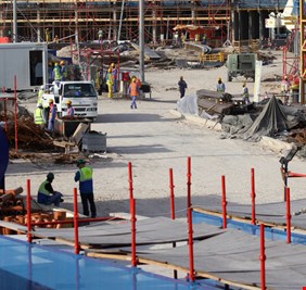 هيومن رايتس تعلق على إضراب مئات العمال في قطر