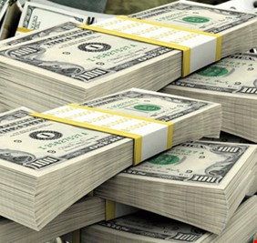 كم بلغ حجم الاموال العراقية المهربة الى خارج العراق؟