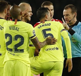 برشلونة يرفض عرض إنتر للظفر بخدمات متوسط ميدانه