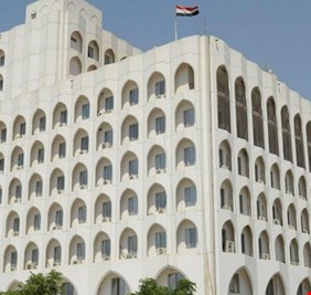 الكشف عن آخر تطورات اختيار سفراء العراق الجدد.. هكذا جرى تقسيمهم