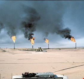 متنبئ جوي يدق ناقوس الخطر: غازات سامة في سماء العراق.. هذه اضرارها على   حياة الناس