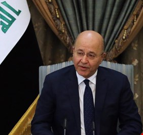 نائب يتحدث عن تجريف أرض قرب منزل رئيس الجمهورية ويتهم الأخير بـ