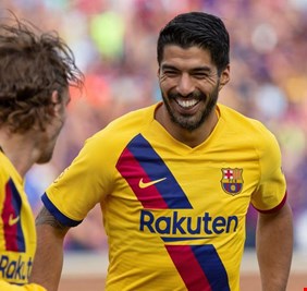 سواريز يدخل على الخط في صفقة نيمار